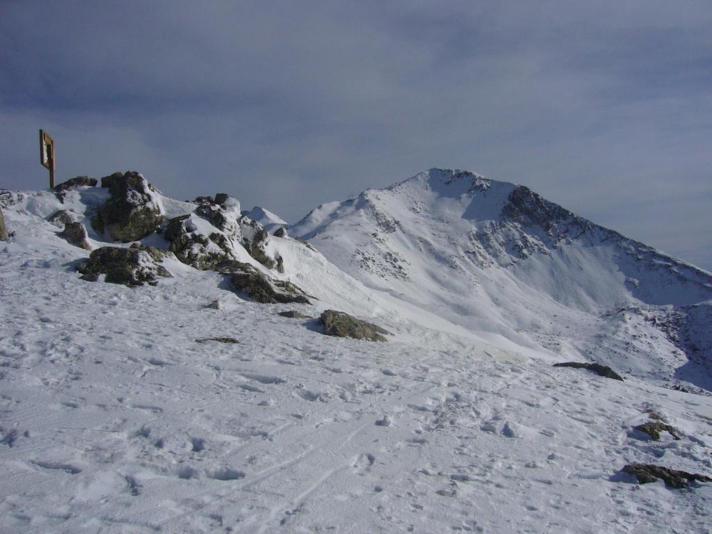 Tres Picos Eriste Exterior foto